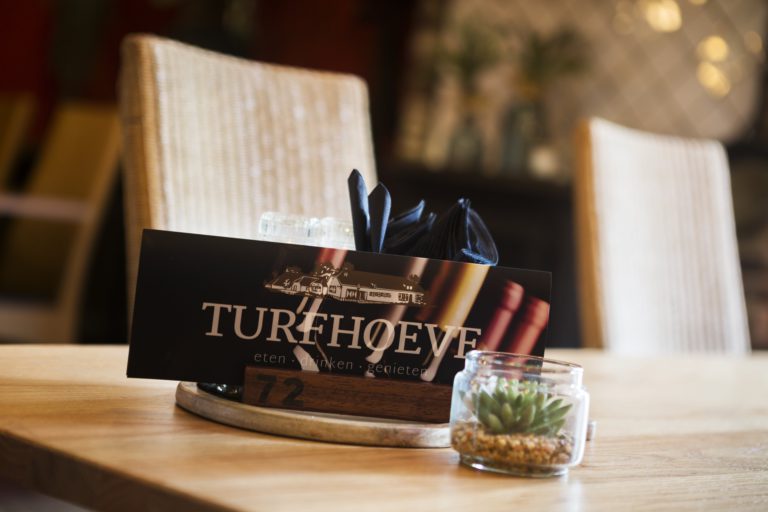 dineren lunchen restaurant de turfhoeve